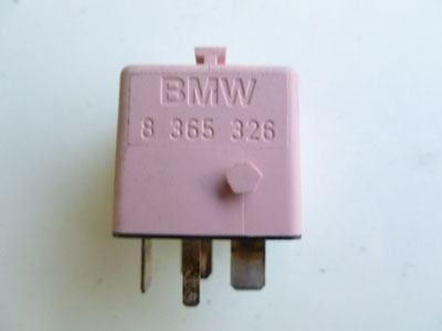 1997 BMW 528i E39 - Pink ABS Relay Bosch 83653263
